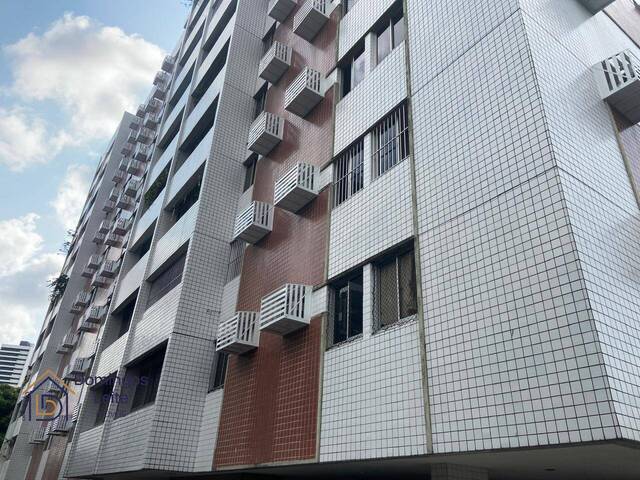 #221 - Apartamento para Venda em Recife - PE - 2